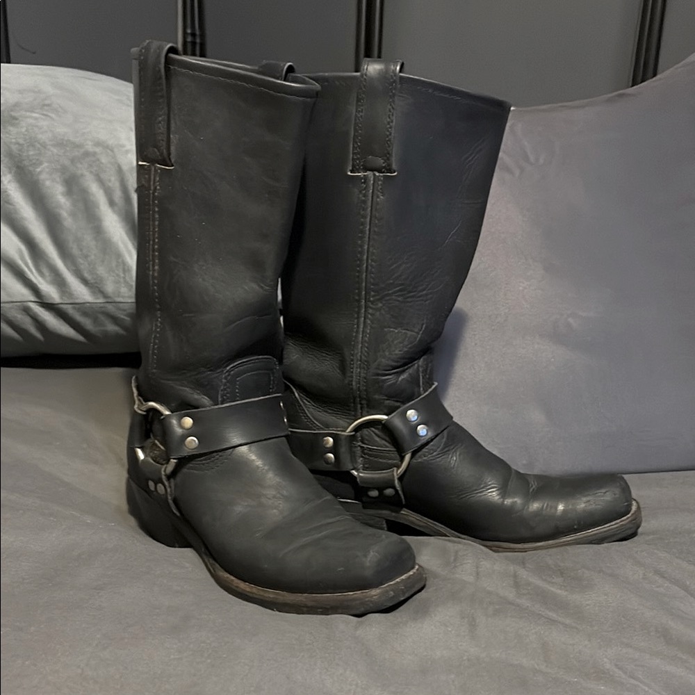 Black Leather Women’s biker boots